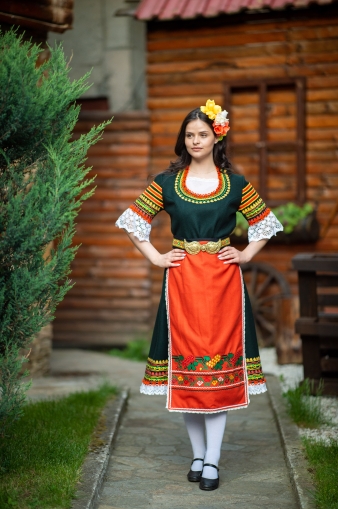Ихтиманска носия